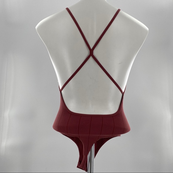 Free People NWT Bridget Square Neck Halter Top Bodysuit Wine Intimately Free New - Picture 4 of 7